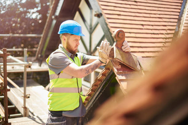 Best Tile Roofing Contractor  in Leon, IA